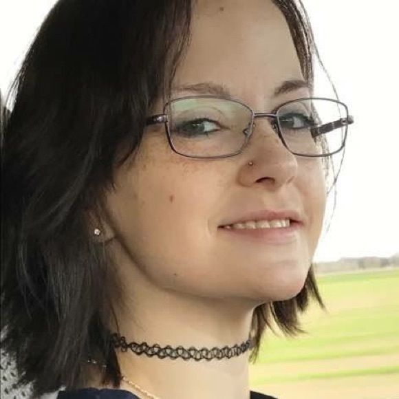 Meet your Posher, Jana - Picture 4 of 8